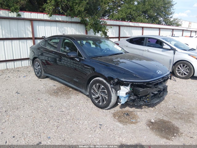 2026 Hyundai Sonata Hybrid Blue მანქანა იყიდება აუქციონზე, vin: KMHL24JJXTA146051, აუქციონის ნომერი: 46207263