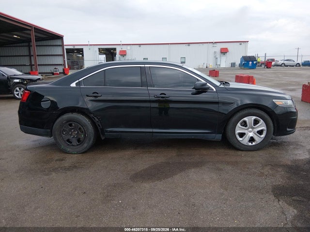 2015 Ford Police Interceptor მანქანა იყიდება აუქციონზე, vin: 1FAHP2MK6FG203681, აუქციონის ნომერი: 46207315