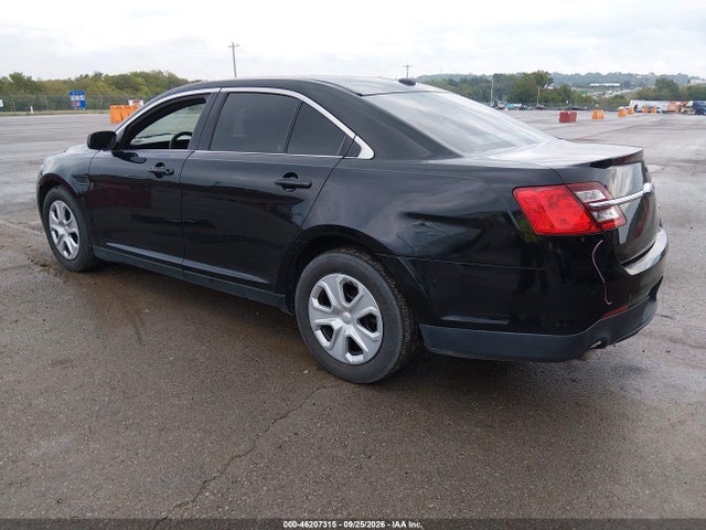 2015 Ford Police Interceptor მანქანა იყიდება აუქციონზე, vin: 1FAHP2MK6FG203681, აუქციონის ნომერი: 46207315