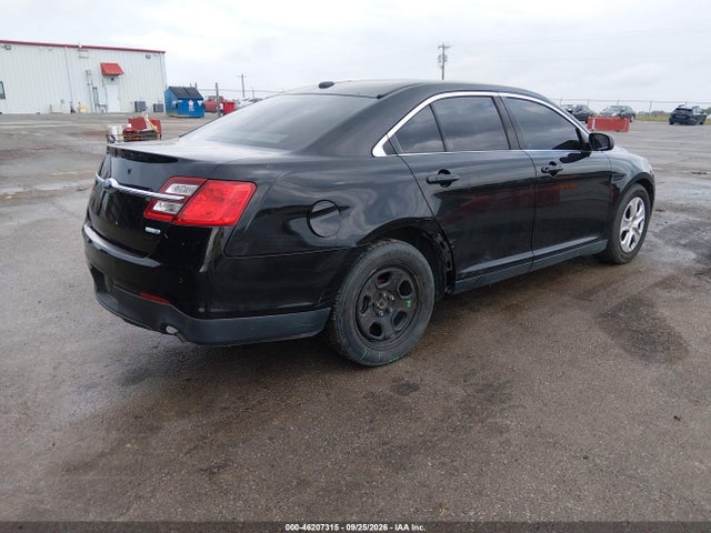 2015 Ford Police Interceptor მანქანა იყიდება აუქციონზე, vin: 1FAHP2MK6FG203681, აუქციონის ნომერი: 46207315