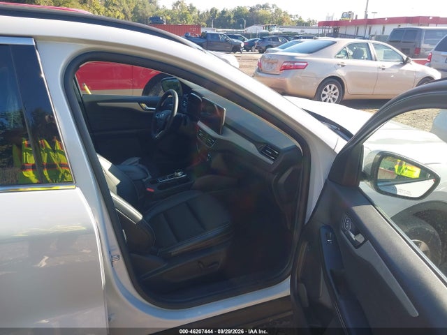 Продажа на аукционе авто 2025 Ford Escape Platinum, vin: 1FMCU9JA9SUB44912, номер лота: 46207444