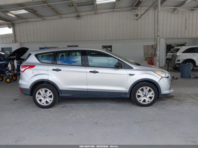Продажа на аукционе авто 2016 Ford Escape S, vin: 1FMCU0F74GUA61467, номер лота: 46207456