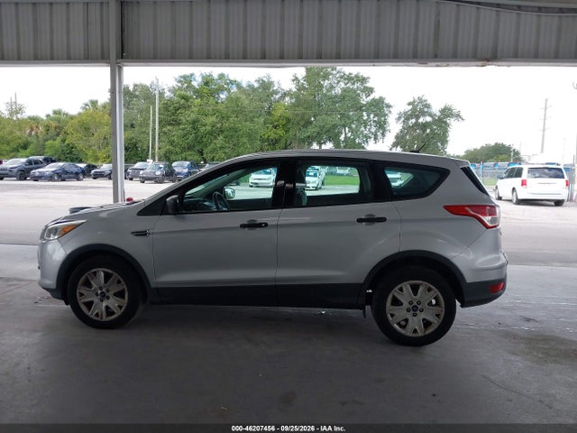 Продажа на аукционе авто 2016 Ford Escape S, vin: 1FMCU0F74GUA61467, номер лота: 46207456
