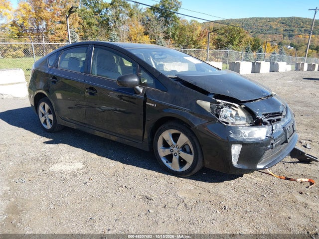 46207482 :رقم المزاد ، JTDKN3DU0D1661164 vin ، 2013 Toyota Prius Three Se مزاد بيع