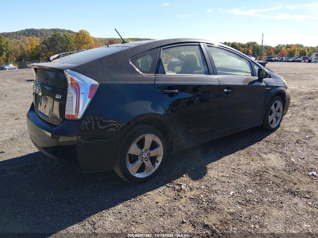46207482 :رقم المزاد ، JTDKN3DU0D1661164 vin ، 2013 Toyota Prius Three Se مزاد بيع