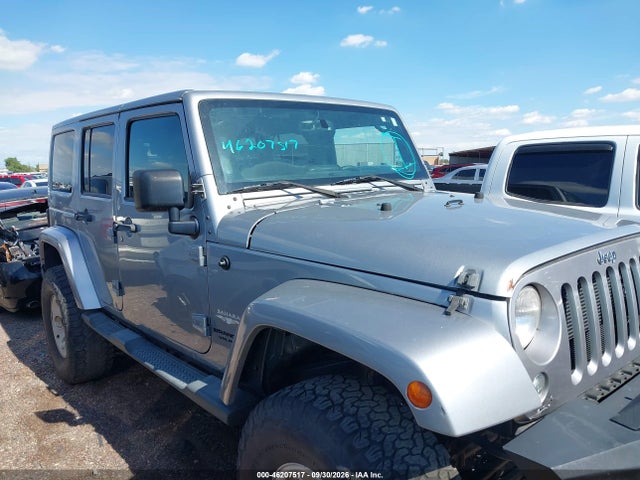 46207517 :رقم المزاد ، 1C4BJWEGXEL253699 vin ، 2014 Jeep Wrangler Unlimited Sahara مزاد بيع