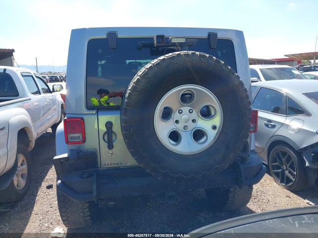 46207517 :رقم المزاد ، 1C4BJWEGXEL253699 vin ، 2014 Jeep Wrangler Unlimited Sahara مزاد بيع
