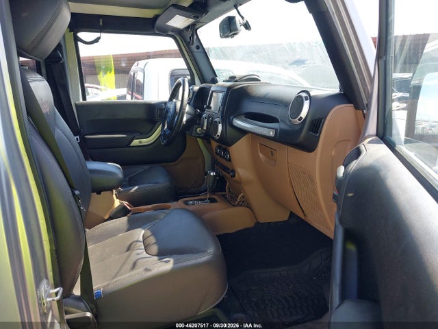 46207517 :رقم المزاد ، 1C4BJWEGXEL253699 vin ، 2014 Jeep Wrangler Unlimited Sahara مزاد بيع
