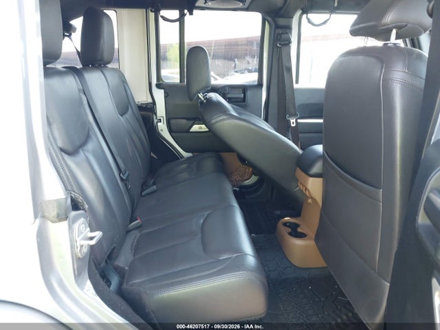 46207517 :رقم المزاد ، 1C4BJWEGXEL253699 vin ، 2014 Jeep Wrangler Unlimited Sahara مزاد بيع
