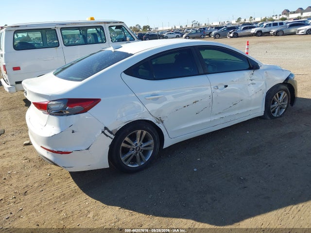 Продажа на аукционе авто 2017 Hyundai Elantra Se, vin: 5NPD84LF6HH156866, номер лота: 46207616