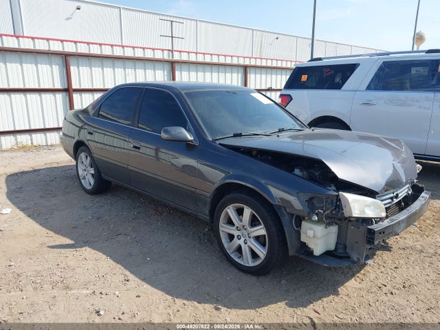 2000 Toyota Camry Le მანქანა იყიდება აუქციონზე, vin: JT2BG22K4Y0487397, აუქციონის ნომერი: 46207622