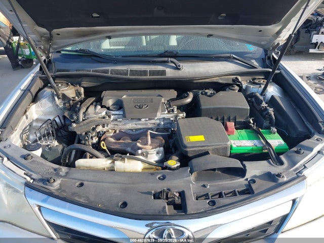 46207639 :رقم المزاد ، 4T4BF1FK5ER377866 vin ، 2014 Toyota Camry Le مزاد بيع