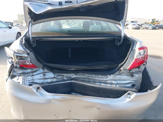 46207639 :رقم المزاد ، 4T4BF1FK5ER377866 vin ، 2014 Toyota Camry Le مزاد بيع