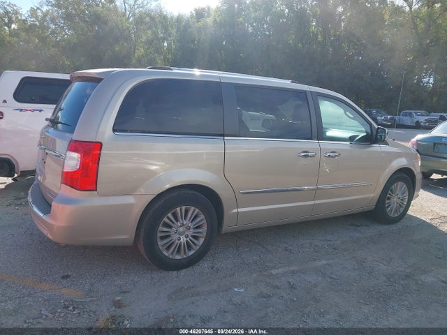 46207645 :رقم المزاد ، 2C4RC1GG1DR777368 vin ، 2013 Chrysler Town & Country Limited مزاد بيع