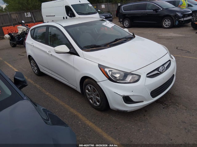 46207768 :رقم المزاد ، KMHCT5AE0EU149614 vin ، 2014 Hyundai Accent Gs مزاد بيع