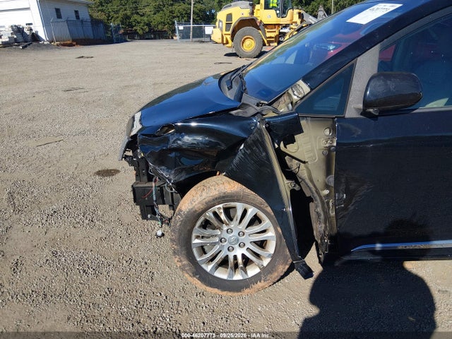 Продажа на аукционе авто 2016 Toyota Sienna Xle Premium 8 Passenger, vin: 5TDYK3DC9GS737174, номер лота: 46207773