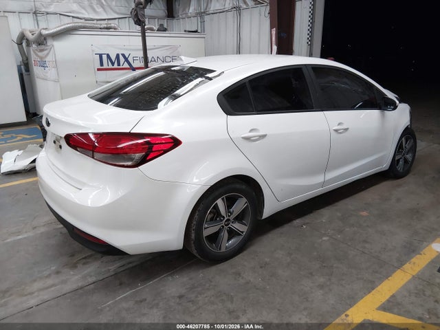 KIA FORTE LX 2018 3KPFL4A79JE223876 Image 4