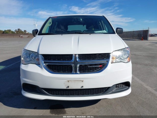 46207839 :رقم المزاد ، 2C4RDGBG7JR288735 vin ، 2018 Dodge Grand Caravan Se مزاد بيع