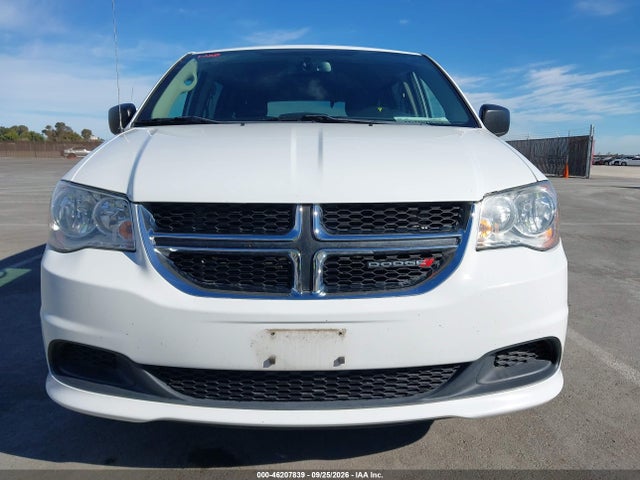 46207839 :رقم المزاد ، 2C4RDGBG7JR288735 vin ، 2018 Dodge Grand Caravan Se مزاد بيع