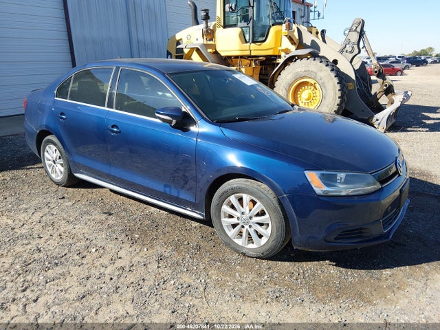 2013 Volkswagen Jetta Hybrid Se მანქანა იყიდება აუქციონზე, vin: 3VW637AJ0DM317049, აუქციონის ნომერი: 46207841