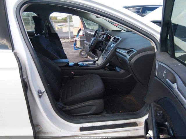 3FA6P0H78ER265057 Ford FUSION SE