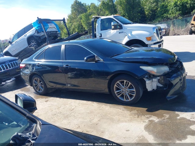 2015 Toyota Camry Se მანქანა იყიდება აუქციონზე, vin: 4T1BF1FK3FU078419, აუქციონის ნომერი: 46207895