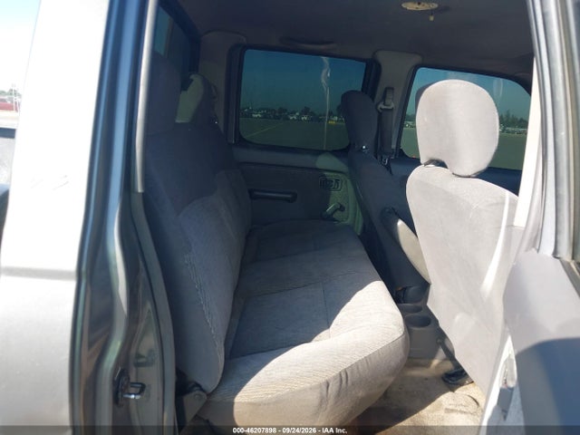 46207898 :رقم المزاد ، 1N6ED27Y6YC301669 vin ، 2000 Nissan Frontier 4wd Se/xe مزاد بيع