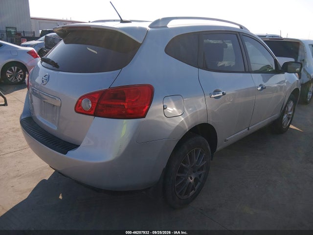 Продажа на аукционе авто 2015 Nissan Rogue Select S, vin: JN8AS5MT7FW653600, номер лота: 46207932