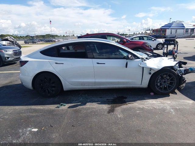 Aukcja sprzedaży 2022 Tesla Model 3 Rear-wheel Drive, vin: 5YJ3E1EA8NF171982, numer aukcji: 46207933