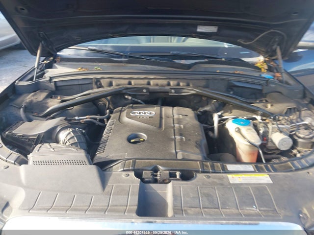 46207939 :رقم المزاد ، WA1LFAFP9BA020762 vin ، 2011 Audi Q5 2.0t Premium مزاد بيع