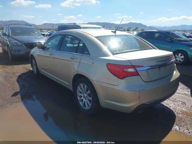 2011 Chrysler 200 Touring მანქანა იყიდება აუქციონზე, vin: 1C3BC1FG6BN519073, აუქციონის ნომერი: 46207948