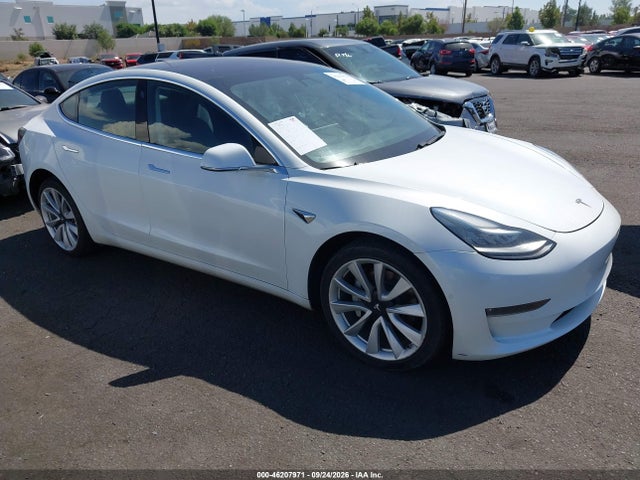 Продаж на аукціоні авто 2018 Tesla Modelo 3 Long Range/mid Range, vin: 5YJ3E1EA7JF154682, номер лоту: 46207971