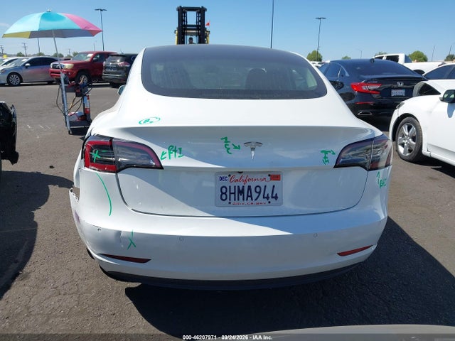 Продаж на аукціоні авто 2018 Tesla Modelo 3 Long Range/mid Range, vin: 5YJ3E1EA7JF154682, номер лоту: 46207971