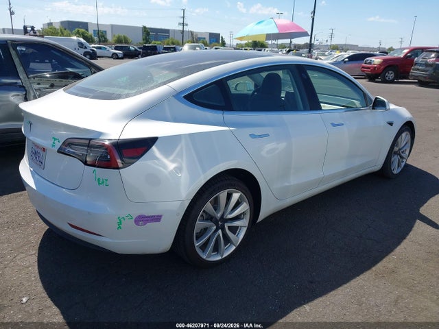 Продаж на аукціоні авто 2018 Tesla Modelo 3 Long Range/mid Range, vin: 5YJ3E1EA7JF154682, номер лоту: 46207971