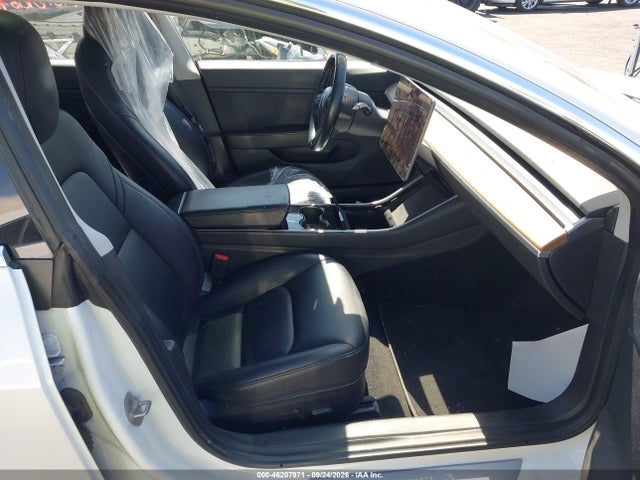 Продаж на аукціоні авто 2018 Tesla Modelo 3 Long Range/mid Range, vin: 5YJ3E1EA7JF154682, номер лоту: 46207971