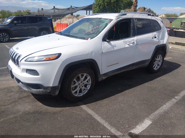 Продажа на аукционе авто 2018 Jeep Cherokee Latitude 4x4, vin: 1C4PJMCB3JD577969, номер лота: 46207992