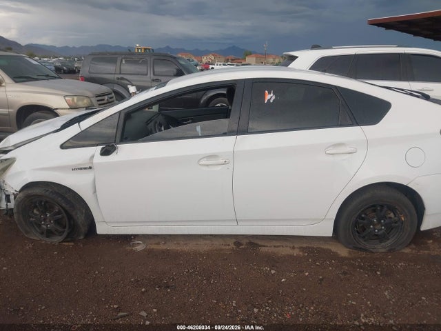 46208034 :رقم المزاد ، JTDKN3DU8D5645190 vin ، 2013 Toyota Prius Two مزاد بيع