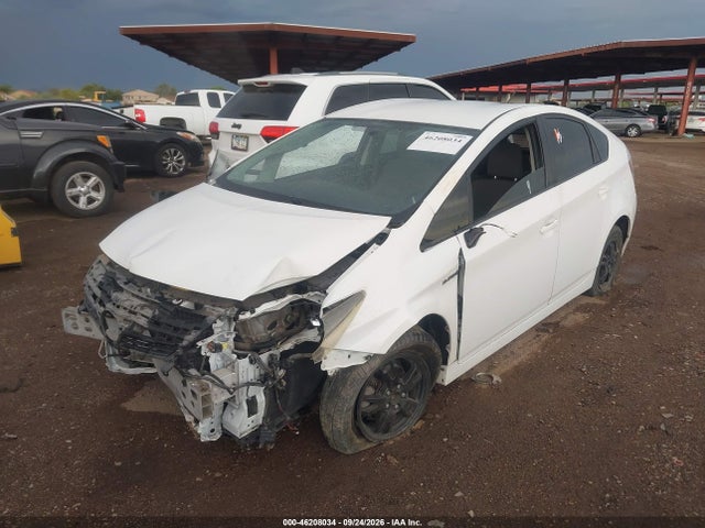 46208034 :رقم المزاد ، JTDKN3DU8D5645190 vin ، 2013 Toyota Prius Two مزاد بيع