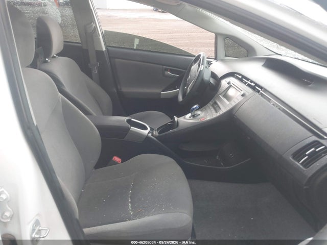 46208034 :رقم المزاد ، JTDKN3DU8D5645190 vin ، 2013 Toyota Prius Two مزاد بيع