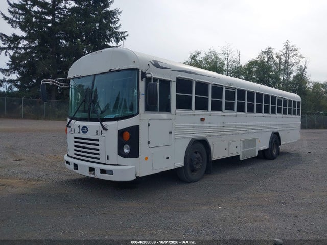 Blue Bird School Bus / Transit Bus 2016 1BABLCPAXGF320251 Image 2