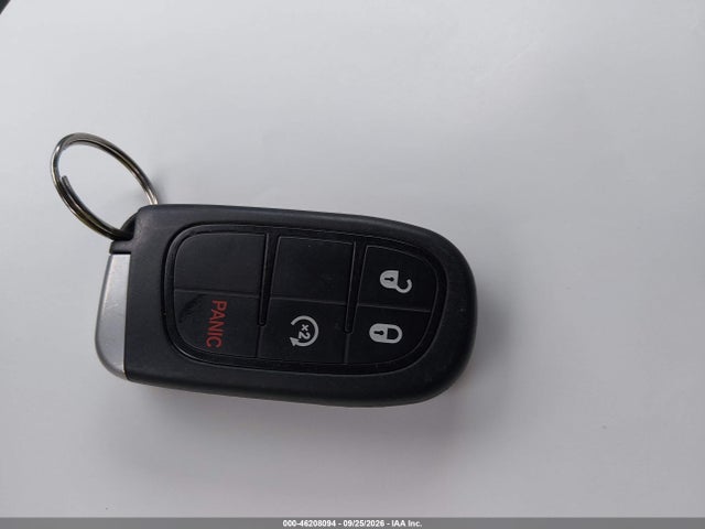 Продаж на аукціоні авто 2016 Jeep Cherokee Limited, vin: 1C4PJLDB2GW221907, номер лоту: 46208094