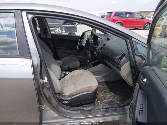 Auction sale of the 2016 Kia Forte Lx, vin: KNAFX4A63G5483865, lot number: 46208186