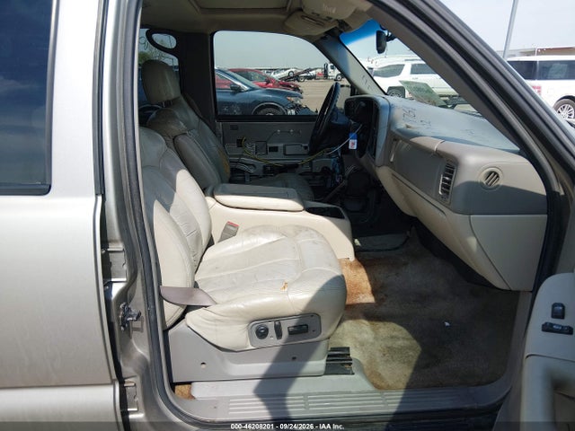 2000 Chevrolet New Tahoe Lt მანქანა იყიდება აუქციონზე, vin: 1GNEK13T1YJ172403, აუქციონის ნომერი: 46208201