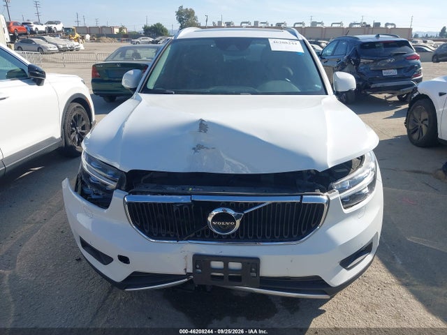 2020 Volvo Xc40 T5 Momentum მანქანა იყიდება აუქციონზე, vin: YV4162UK9L2253639, აუქციონის ნომერი: 46208244
