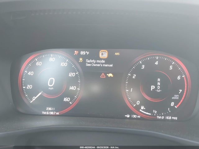 2020 Volvo Xc40 T5 Momentum მანქანა იყიდება აუქციონზე, vin: YV4162UK9L2253639, აუქციონის ნომერი: 46208244