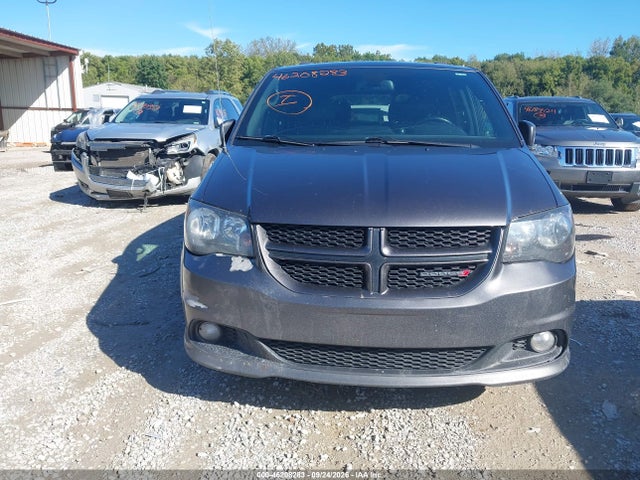 46208283 :رقم المزاد ، 2C4RDGEG8KR717281 vin ، 2019 Dodge Grand Caravan Gt مزاد بيع