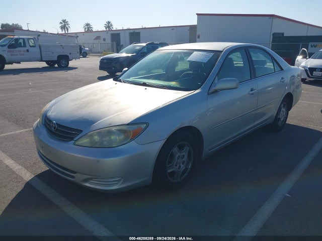 2003 Toyota Camry Le V6 მანქანა იყიდება აუქციონზე, vin: 4T1BF32K13U043200, აუქციონის ნომერი: 46208289