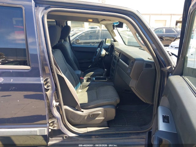 46208301 :رقم المزاد ، 1J8HH48K78C189306 vin ، 2008 Jeep Commander Sport مزاد بيع