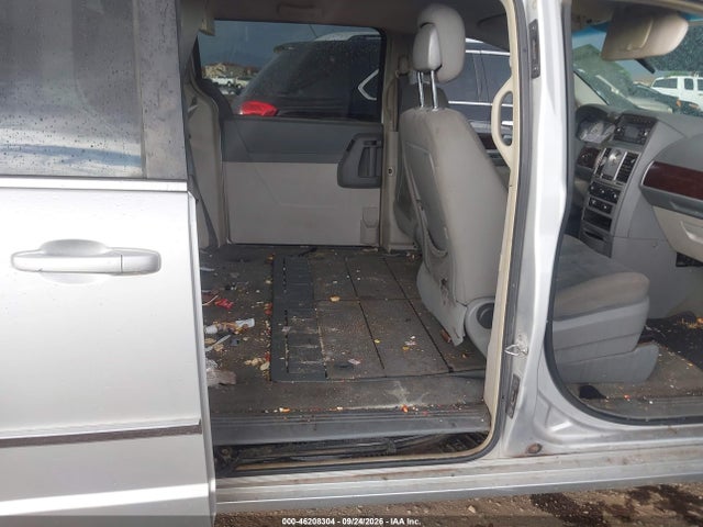 Продажа на аукционе авто 2010 Chrysler Town & Country Touring, vin: 2A4RR5D12AR414069, номер лота: 46208304