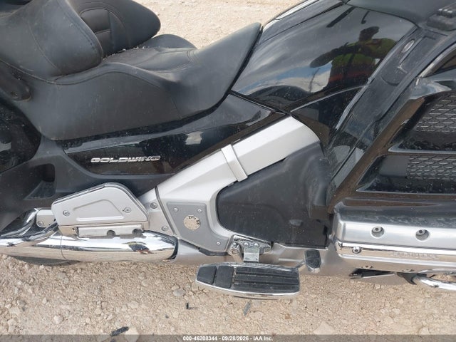 2015 Honda Gl1800 მანქანა იყიდება აუქციონზე, vin: JH2SC68G8FK300491, აუქციონის ნომერი: 46208344